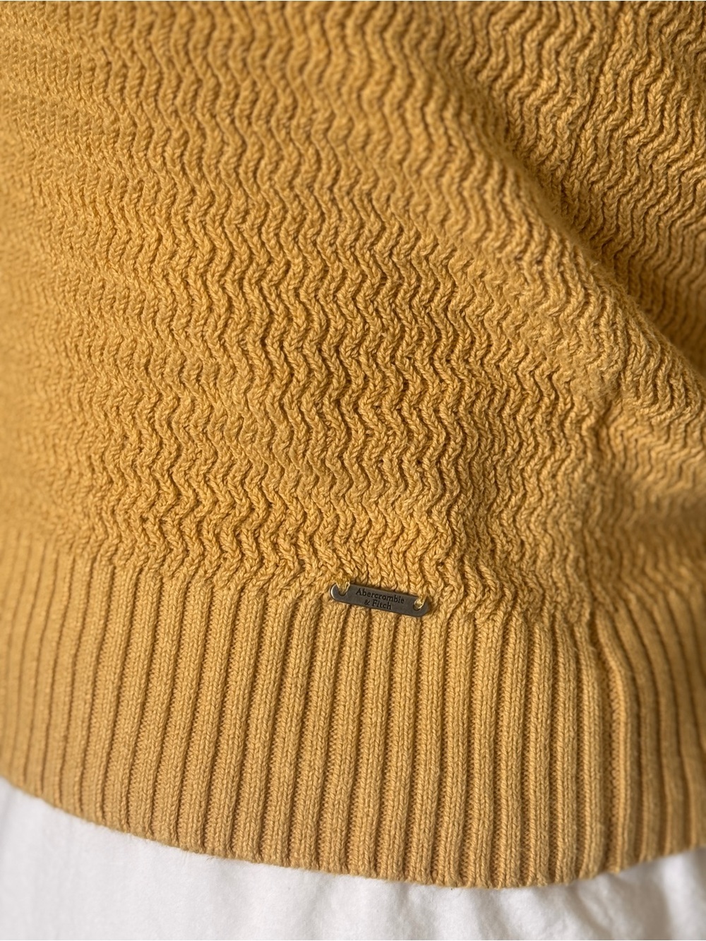 Abercrombie & Fitch Mustard Knit Tank Top – Size M - Picture 3 of 7